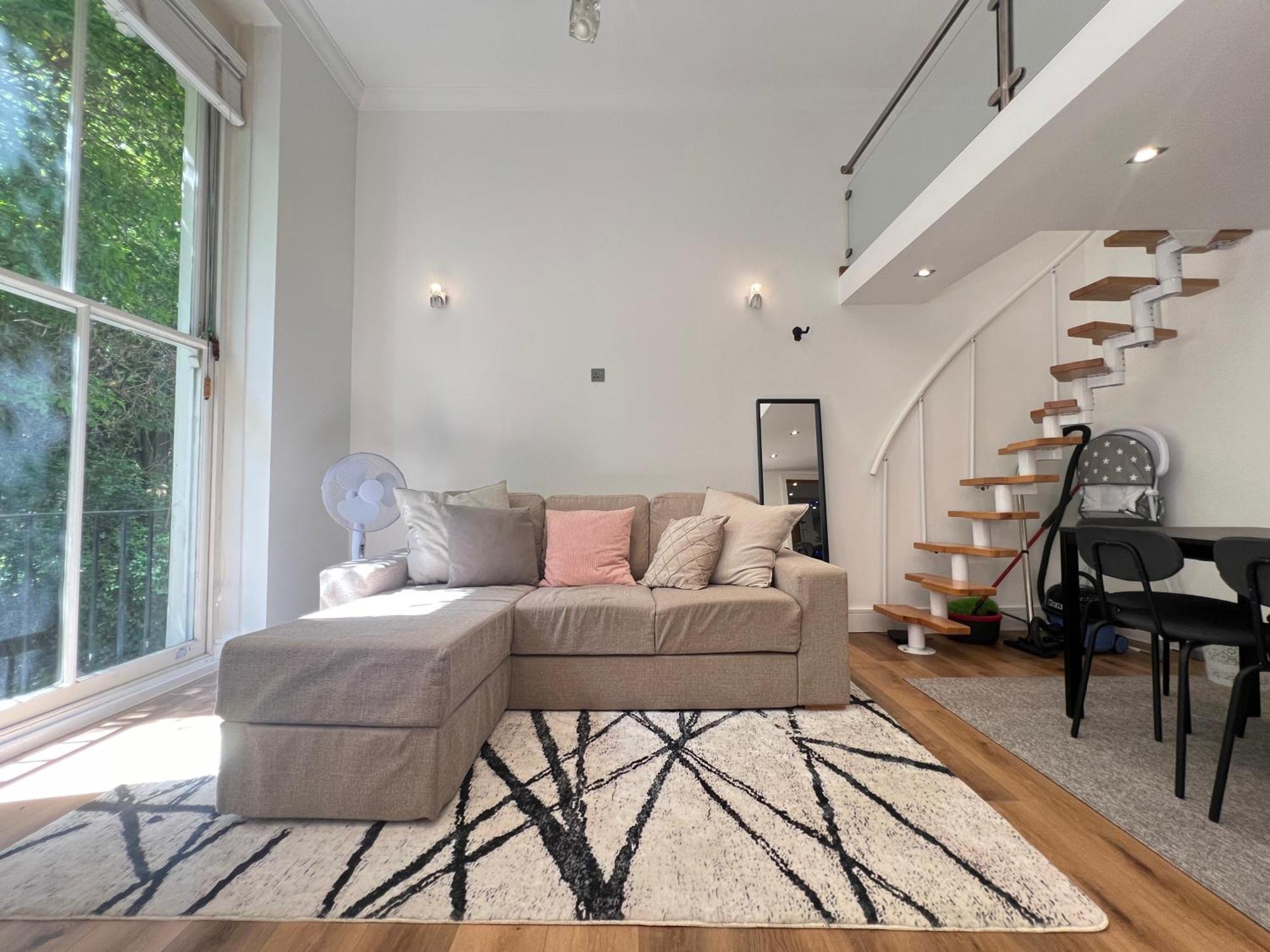3.5 High Ceilings - Centrally Located Лондон Екстер'єр фото